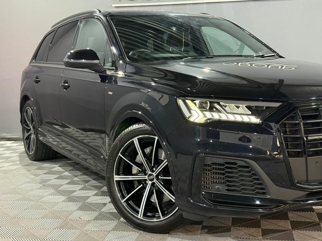 View our AUDI Q7