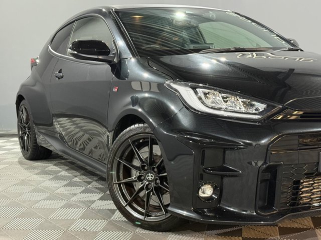 View our TOYOTA YARIS