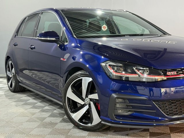 View our VOLKSWAGEN GOLF