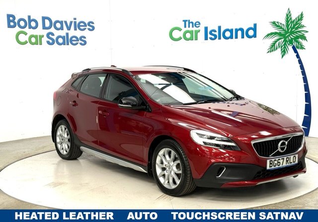 View our VOLVO V40 CROSS COUNTRY