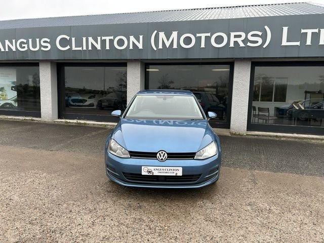 View our VOLKSWAGEN GOLF