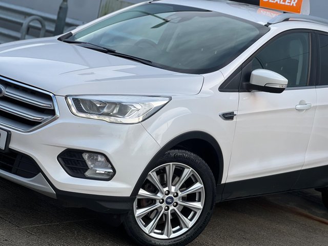 View our FORD KUGA