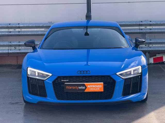 View our AUDI R8