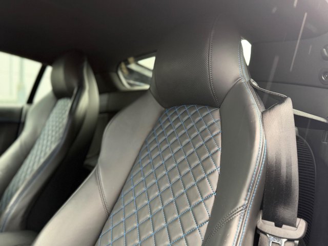 View our AUDI R8