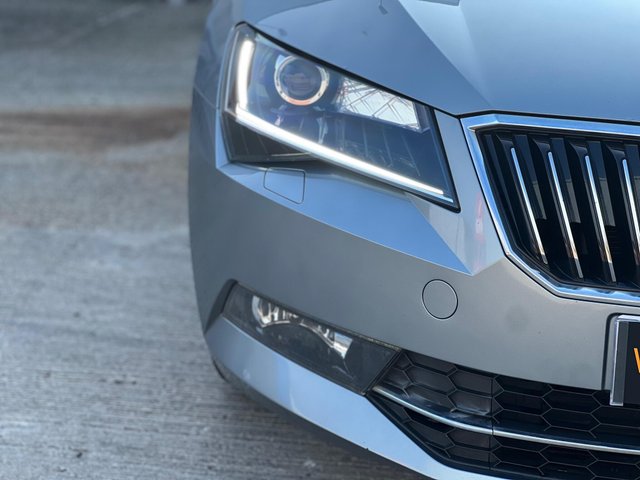 View our SKODA SUPERB