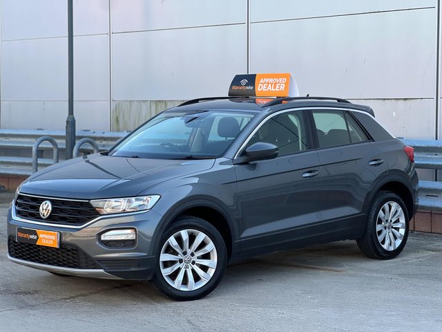 View our VOLKSWAGEN T-ROC