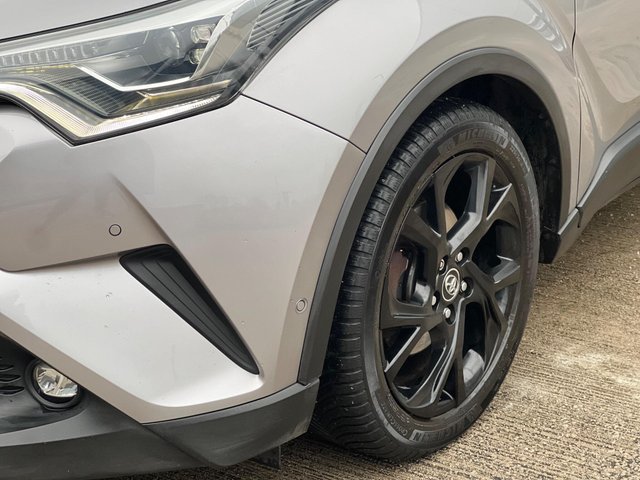 View our TOYOTA C-HR