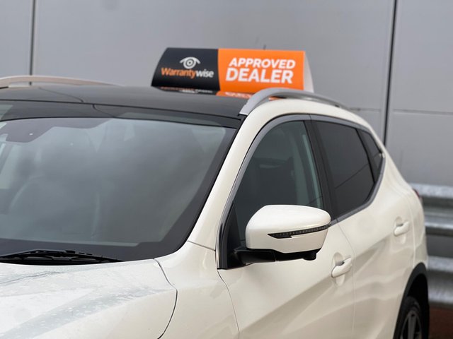 View our NISSAN QASHQAI