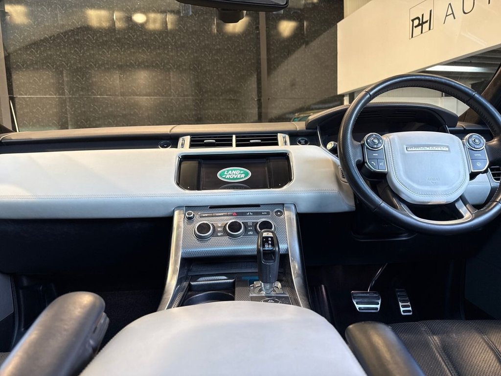 USED 2015 65 LAND ROVER RANGE ROVER SPORT 3.0 SD V6 Autobiography Dynamic SUV 5dr Diesel Auto 4WD Euro 6 (s/s) (306 ps) 1 OWNER FROM NEW|ELECTRIC STEP