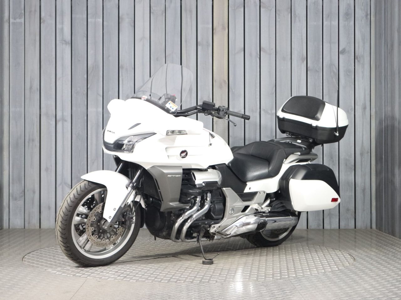HONDA CTX1300