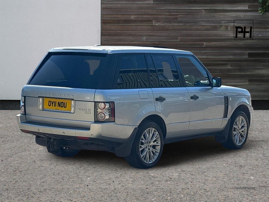 USED 2011 11 LAND ROVER RANGE ROVER 4.4 TD V8 Vogue SE SUV 5dr Diesel Auto 4WD Euro 5 (313 bhp) BLIND SPOT|REAR COMFORT PACK