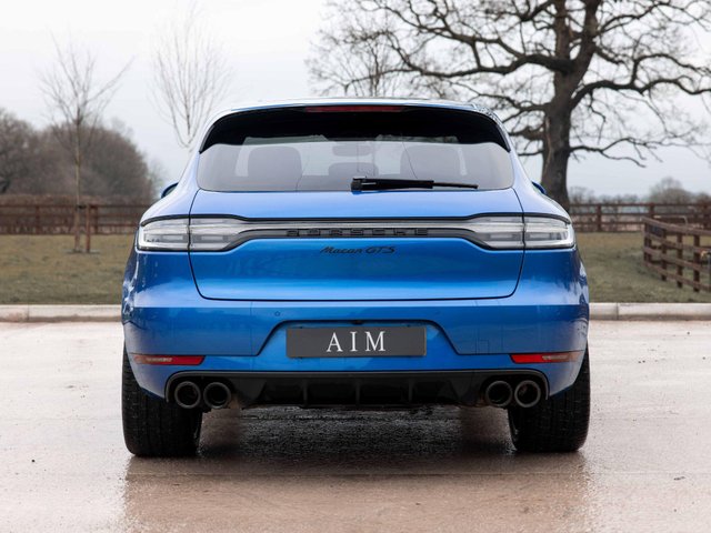 View our PORSCHE MACAN