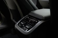 USED 2022 22 VOLVO XC60 2.0 B4 MHEV R-Design Pro SUV 5dr Diesel Hybrid Auto AWD Euro 6 (s/s) (197 ps) 