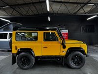 USED 2003 53 LAND ROVER DEFENDER 90 2.5 TD5 G4 Station Wagon 3dr Diesel Manual (282 g/km, 120 bhp) 2003 LANDROVER DEFENDER 90 2.5 TD5 G4 LIMITED EDITION - 1 OF 100 MADE  - BORREGO YELLOW - 6 SEATS - 13 SERVICES TO 133K MILES - SNORKLE - ROLL BARS - MOGUL SEATS