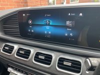 USED 2022 22 MERCEDES-BENZ GLE 2.9 GLE400d AMG Line (Premium Plus) SUV 5dr Diesel G-Tronic 4MATIC Euro 6 (s/s) (7 Seat) (330 ps) 