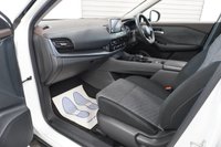 USED 2024 24 NISSAN X-TRAIL 1.5 h e-POWER Acenta Premium SUV 5dr Petrol Hybrid Auto Euro 6 (s/s) (204 ps) 7 chairs, Metallic White, Service History
