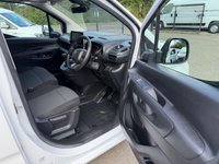 USED 2022 72 TOYOTA PROACE CITY 1.5 BlueHDi Icon Short Panel Van 5dr Diesel Manual SWB Euro 6 (s/s) (100 bhp) 1 OWNER ONLY 30K AIR CON REVERSE CAMERA 6 SPEED COMES WITH 1 YEARS MOT AND SERVICE