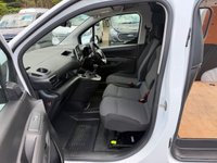 USED 2022 72 TOYOTA PROACE CITY 1.5 BlueHDi Icon Short Panel Van 5dr Diesel Manual SWB Euro 6 (s/s) (100 bhp) 1 OWNER ONLY 30K AIR CON REVERSE CAMERA 6 SPEED COMES WITH 1 YEARS MOT AND SERVICE