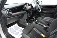 USED 2024 73 MINI HATCH 1.5 Cooper Sport Hatchback 5dr Petrol Steptronic Euro 6 (s/s) (136 ps) Rooftop Grey, JCW Kit and trim, Automatic,