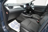 USED 2022 RENAULT CAPTUR 1.0 TCe Iconic SUV 5dr Petrol Manual Euro 6 (s/s) (90 ps) NI Vehicle, Good History