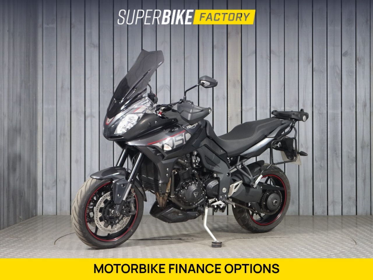 TRIUMPH TIGER 1050