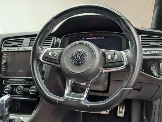 USED 2018 18 VOLKSWAGEN GOLF 1.4 Golf GTE Semi-Auto 5dr CLICK & COLLECT/ HOME DELIVERY
