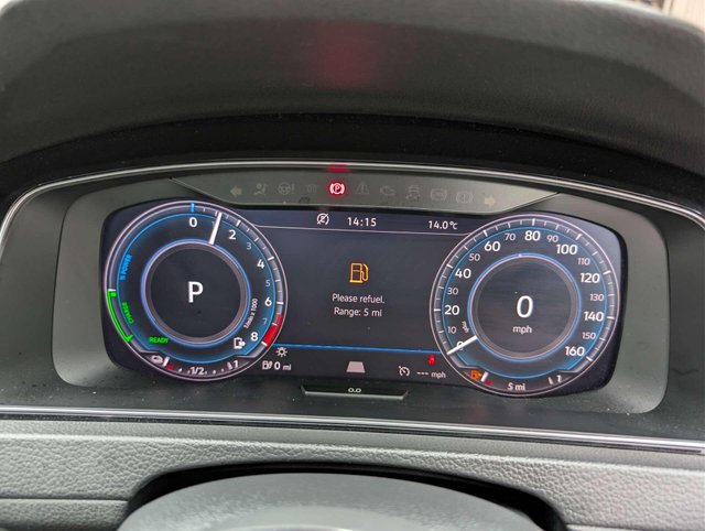 USED 2018 18 VOLKSWAGEN GOLF 1.4 Golf GTE Semi-Auto 5dr CLICK & COLLECT/ HOME DELIVERY