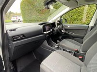 USED 2025 75 FORD TRANSIT CONNECT 230 LIMITED L2 LWB 2.0 ECO BLUE 102 BHP ne Company Owner, 1900 Miles, Ford Warranty Till September 2028, Desirable Top Of Range Limited Model Fully Loaded With All The Desirable Features!