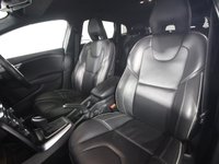 USED 2018 68 VOLVO V40 1.5 T3 GPF R-Design Pro Hatchback 5dr Petrol Auto Euro 6 (s/s) (152 ps) 