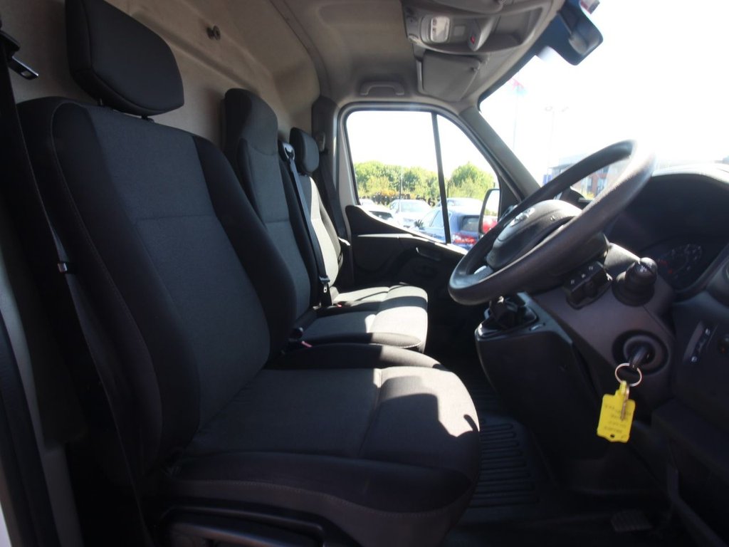USED 2020 20 NISSAN NV400 2.3 dCi 35 Tekna Panel Van 5dr Diesel Manual FWD L2 H2 Euro 6 (135 ps) PLUS VAT