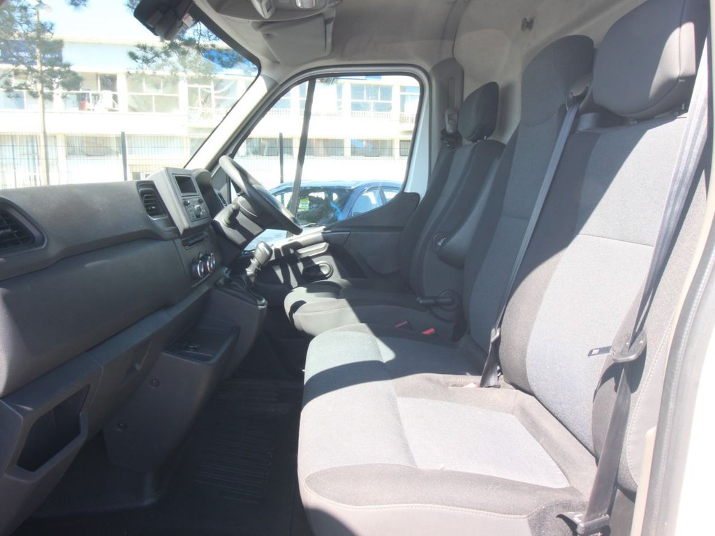 USED 2020 20 NISSAN NV400 2.3 dCi 35 Tekna Panel Van 5dr Diesel Manual FWD L2 H2 Euro 6 (135 ps) PLUS VAT