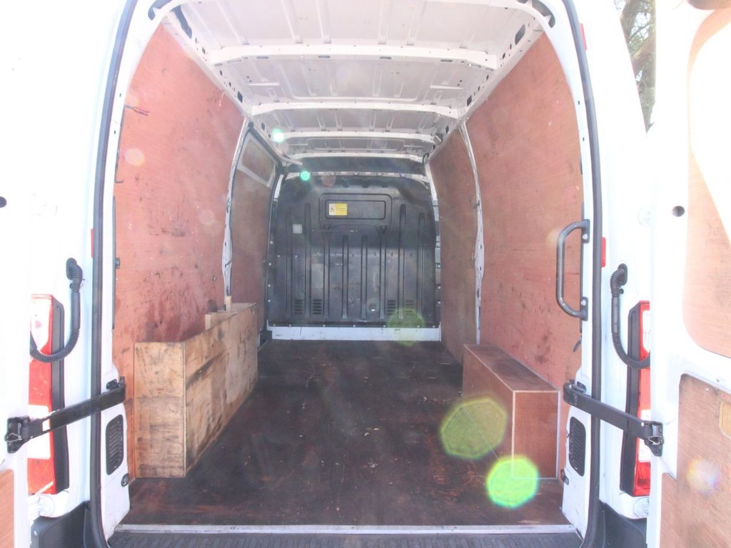 USED 2020 20 NISSAN NV400 2.3 dCi 35 Tekna Panel Van 5dr Diesel Manual FWD L2 H2 Euro 6 (135 ps) PLUS VAT
