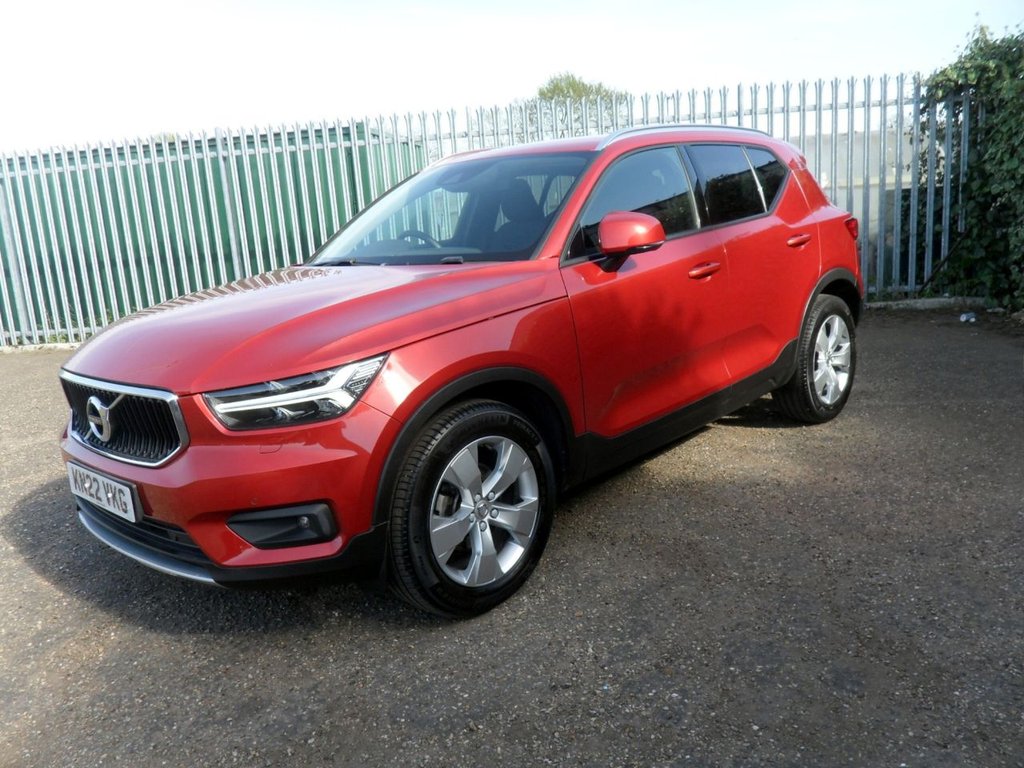 USED 2022 22 VOLVO XC40 1.5 T3 Momentum SUV 5dr Petrol Manual Euro 6 (s/s) (163 ps) 1.5T3 Momentum Edition