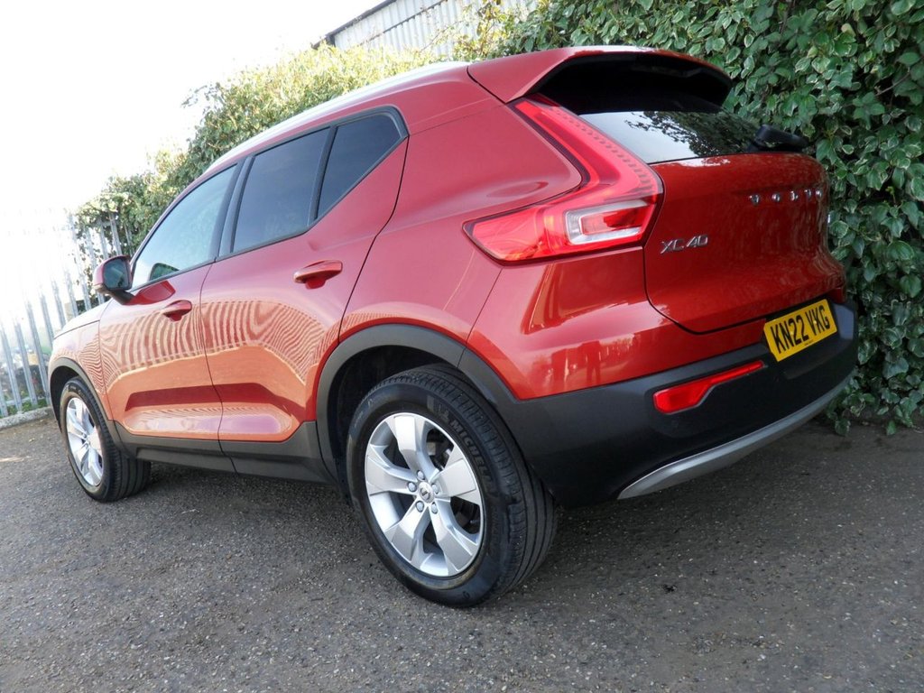 USED 2022 22 VOLVO XC40 1.5 T3 Momentum SUV 5dr Petrol Manual Euro 6 (s/s) (163 ps) 1.5T3 Momentum Edition