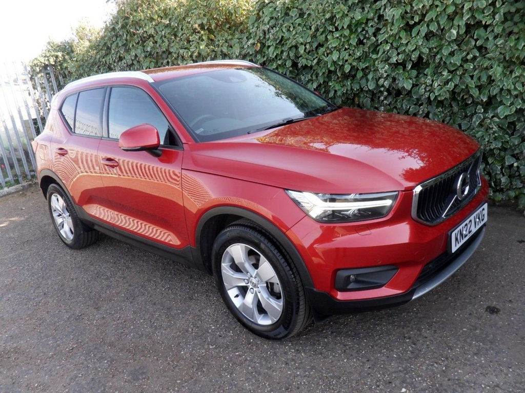 USED 2022 22 VOLVO XC40 1.5 T3 Momentum SUV 5dr Petrol Manual Euro 6 (s/s) (163 ps) 1.5T3 Momentum Edition