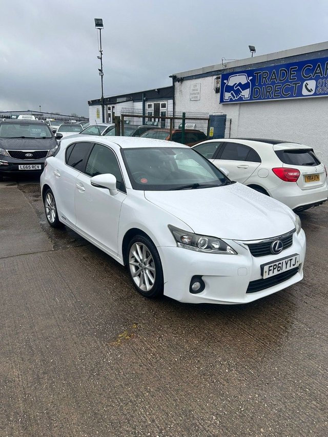 View our LEXUS CT