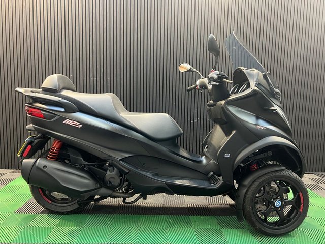 View our PIAGGIO MP3 350