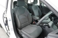 USED 2025 25 KIA NIRO 1.6h GDi 2 SUV 5dr Petrol Hybrid DCT Euro 6 (s/s) (127 bhp) 