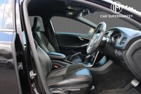 USED 2018 18 VOLVO V40 1.5 T2 GPF R-Design Nav Plus Hatchback 5dr Petrol Auto Euro 6 (s/s) (122 ps) 