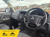 USED 2015 65 MITSUBISHI SHOGUN 3.2 DI-DC SG3 SUV 5dr Diesel Auto 4WD Euro 6 LWB (187 ps) TOWBAR, HEATED SEATS, SUNROOF