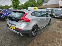 USED 2016 16 VOLVO V40 CROSS COUNTRY 2.0 D4 Nav Plus Hatchback 5dr Diesel Auto Euro 6 (s/s) (190 ps) &pound;35 ROAD TAX. ULEZ COMPLIANT. SAT NAV.