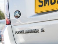 USED 2012 62 LAND ROVER FREELANDER 2 2.2 SD4 XS SUV 5dr Diesel CommandShift 4WD Euro 5 (190 ps) 2012 LAND ROVER FREELANDER 2 2.2 SD4 XS SUV 5dr Diesel CommandShift 4WD Euro 5 (190 ps) 4x4 SUV AUTOMATIC LEATHER HEATED SEATS TOW BAR CRUISE CONTROL EXCELLENT CONDITION RAC 6 MONTH WARRANTY