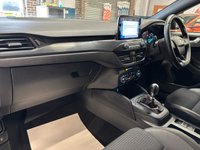 USED 2019 69 FORD FOCUS 2.0 EcoBlue ST-Line X Estate 5 Door Diesel Manual Black Euro 6  +DAB RADIO+HEATED SEATS+BLUETOOTH