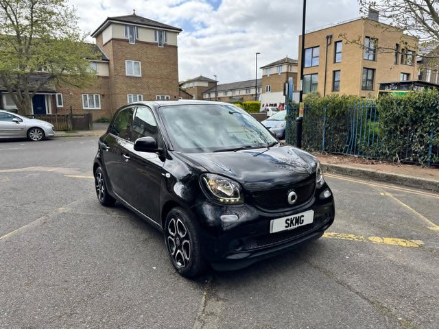 View our Smart Forfour 0.9T Prime (Premium) Hatchback 5dr Petrol Twinamic Euro 6 (s/s) (90 ps)