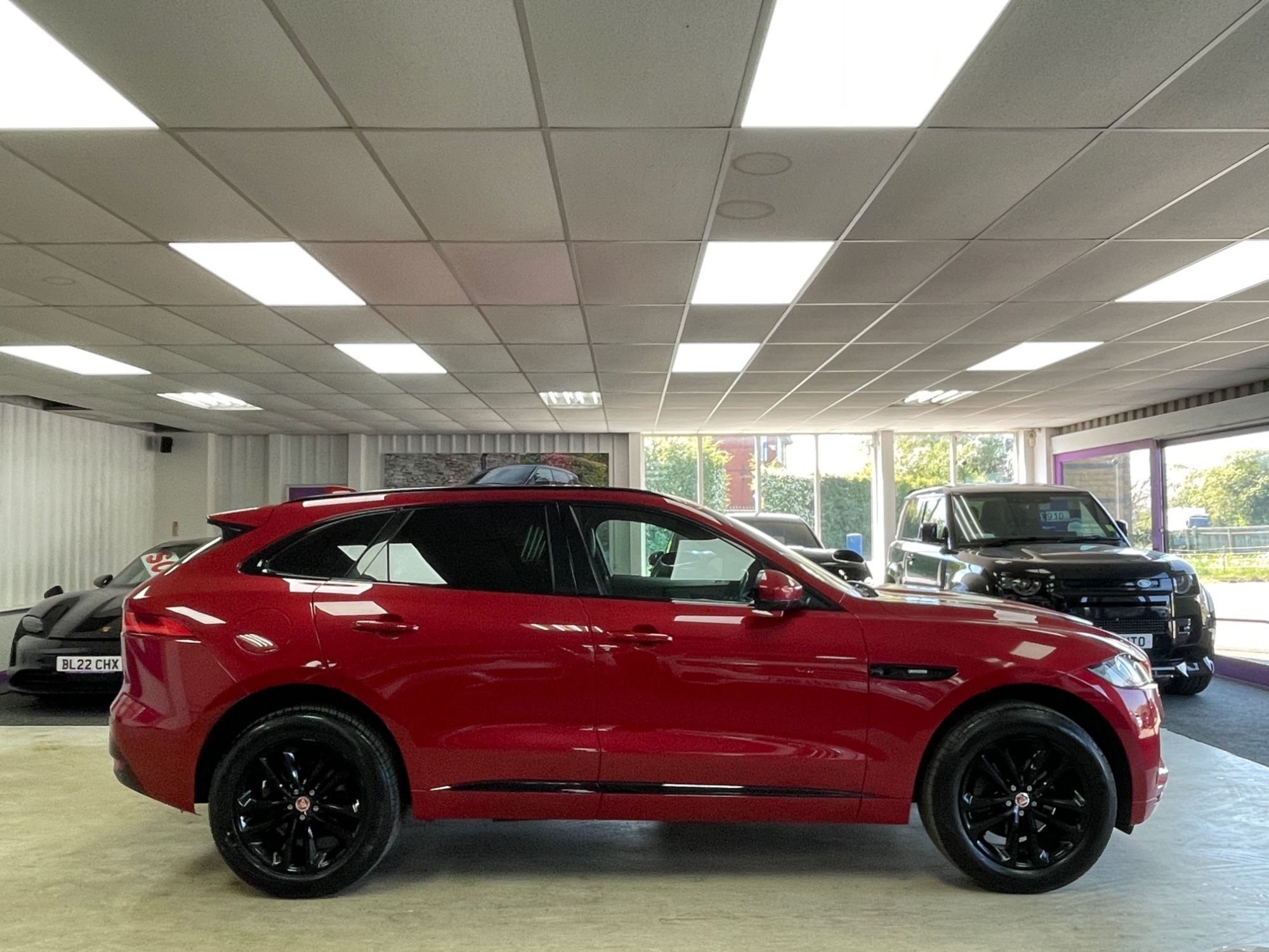 USED 2019 S JAGUAR F-PACE 2.0 D180 R-Sport SUV 5dr Diesel Auto AWD Euro 6 (s/s) (180 ps) 