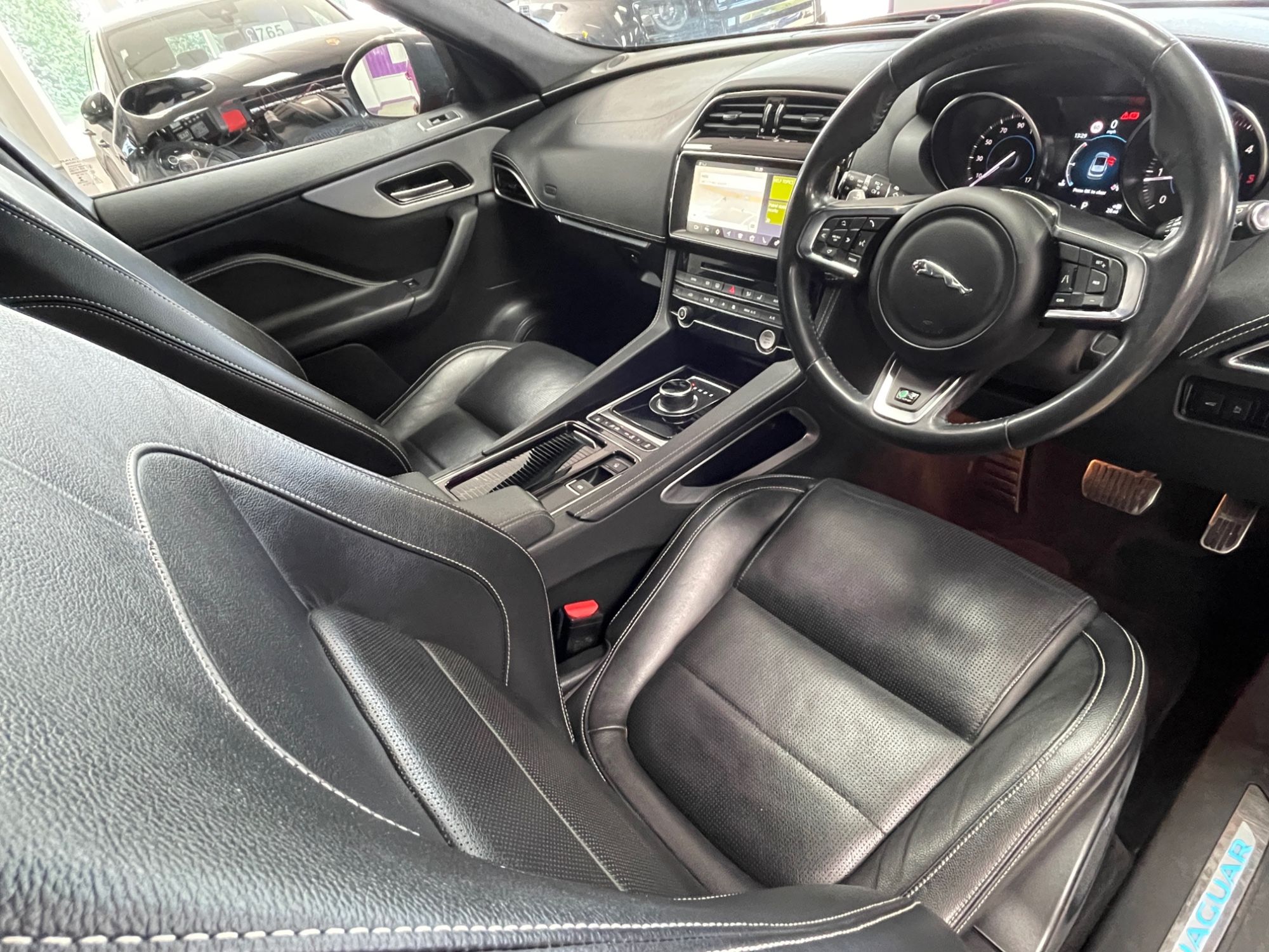 USED 2019 S JAGUAR F-PACE 2.0 D180 R-Sport SUV 5dr Diesel Auto AWD Euro 6 (s/s) (180 ps) 