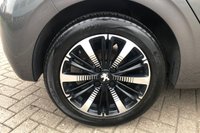 USED 2019 69 PEUGEOT 208 1.2 PureTech Tech Edition Hatchback 5dr Petrol Manual Euro 6 (s/s) (82 ps) SAT NAV-REAR CAMERA-CARPLAY