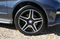 USED 2015 65 MERCEDES-BENZ M-CLASS 2.1 ML250 BlueTEC AMG Line SUV 5dr Diesel G-Tronic 4WD Euro 6 (s/s) (204 ps) Pan Roof COMAND Mem Seats