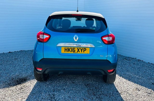 View our RENAULT CAPTUR
