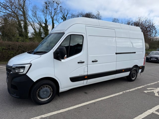 View our RENAULT MASTER
